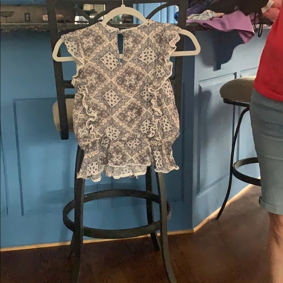 White Moon river brand blouse great condition - Picture 2 of 3